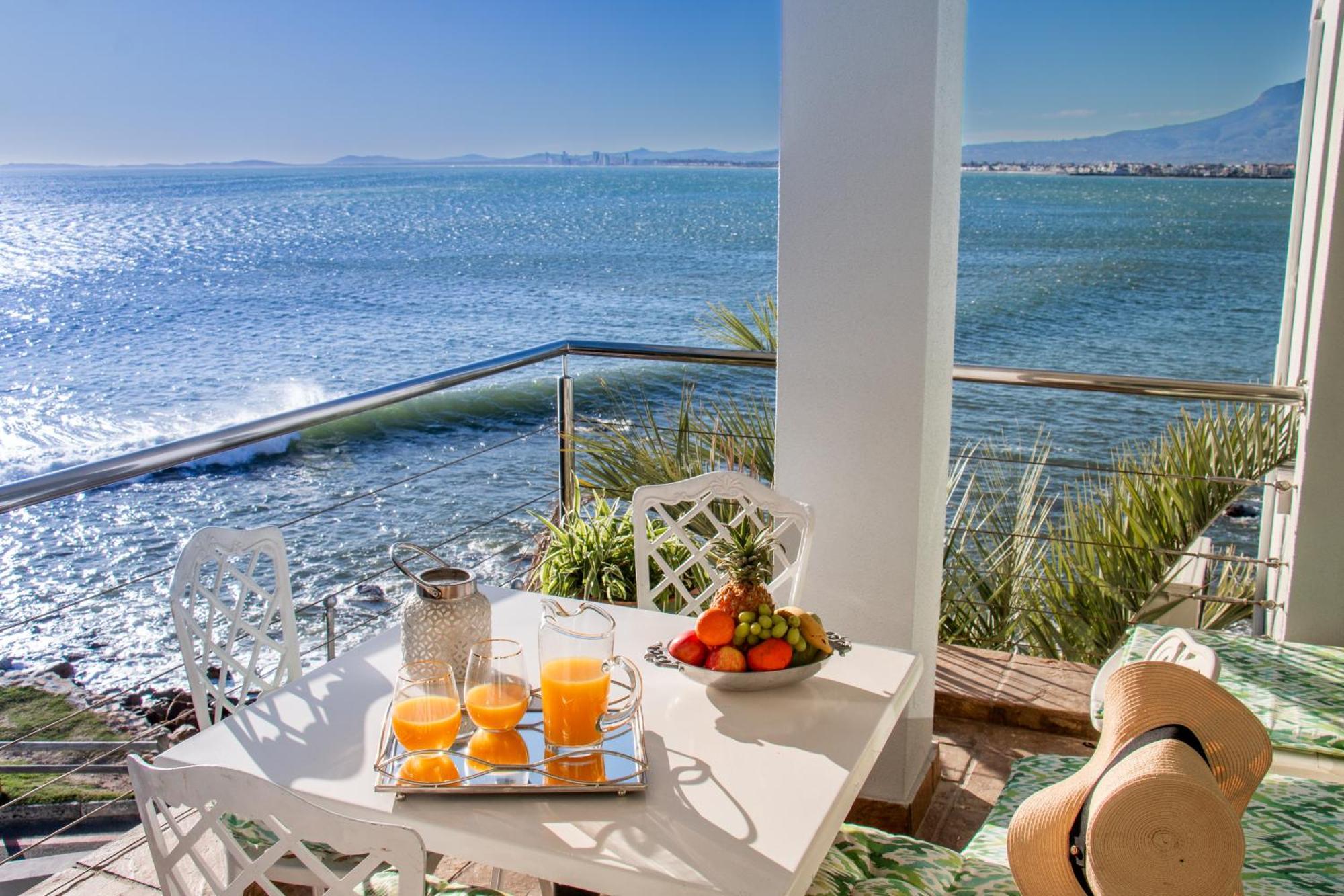 185 On Beach Boutique Suites Gordons Bay Luaran gambar